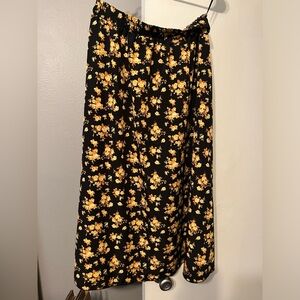 SHEIN skirt. Never worn. Large